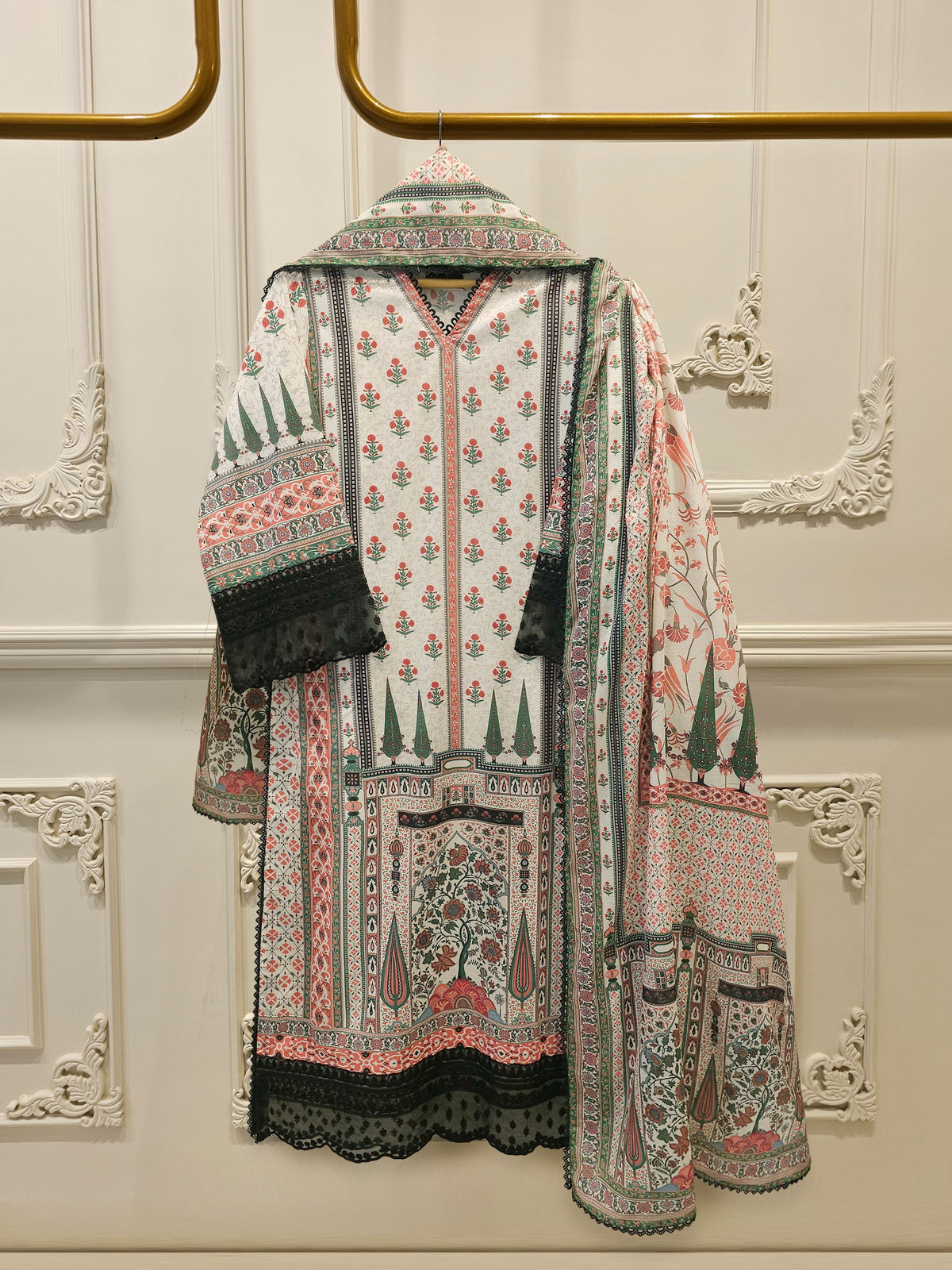 2 Piece Digital Printed Lawn Suit S115339