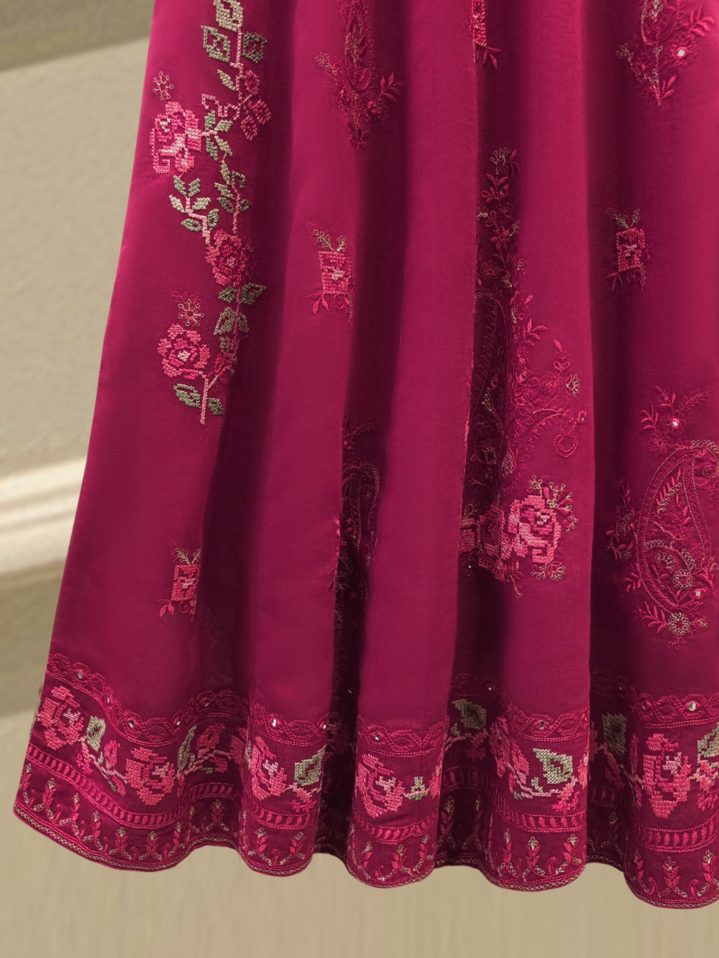 3 Piece - Embroidered Kora Silk Suit WS00412