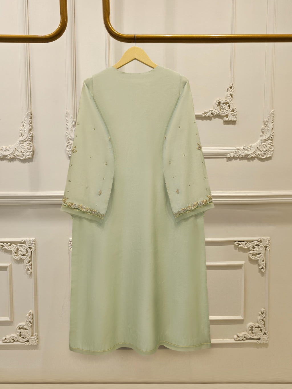2 Piece- Pure Sheesha Silk Embroidered Suit S115404