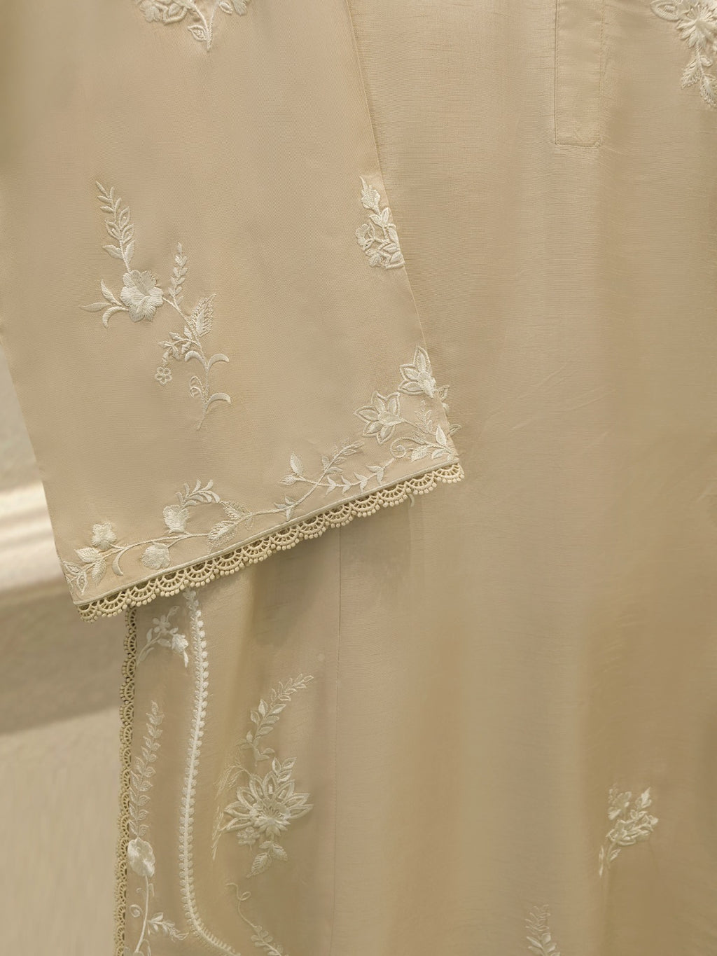 3 Piece- Pure Korean Silk Embroidered Suit S115400