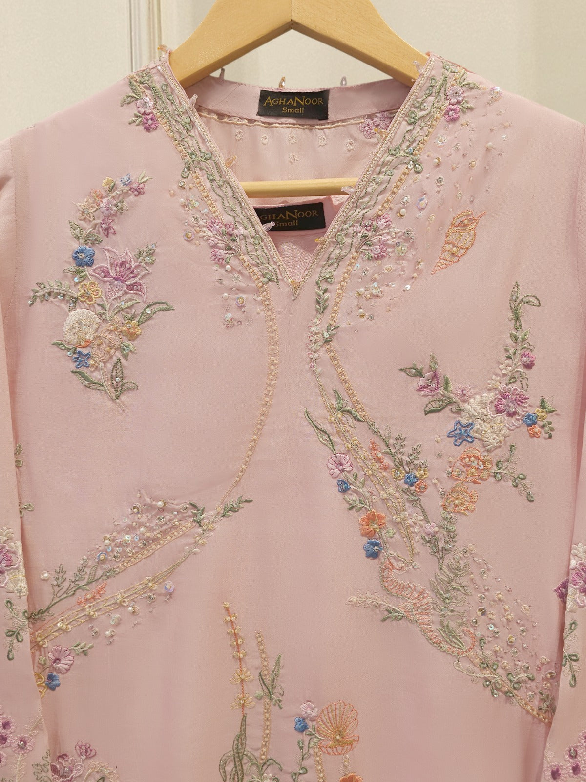 2 Piece - Pure Khaddi Silk Embroidered  Suit S115401 Secondary image