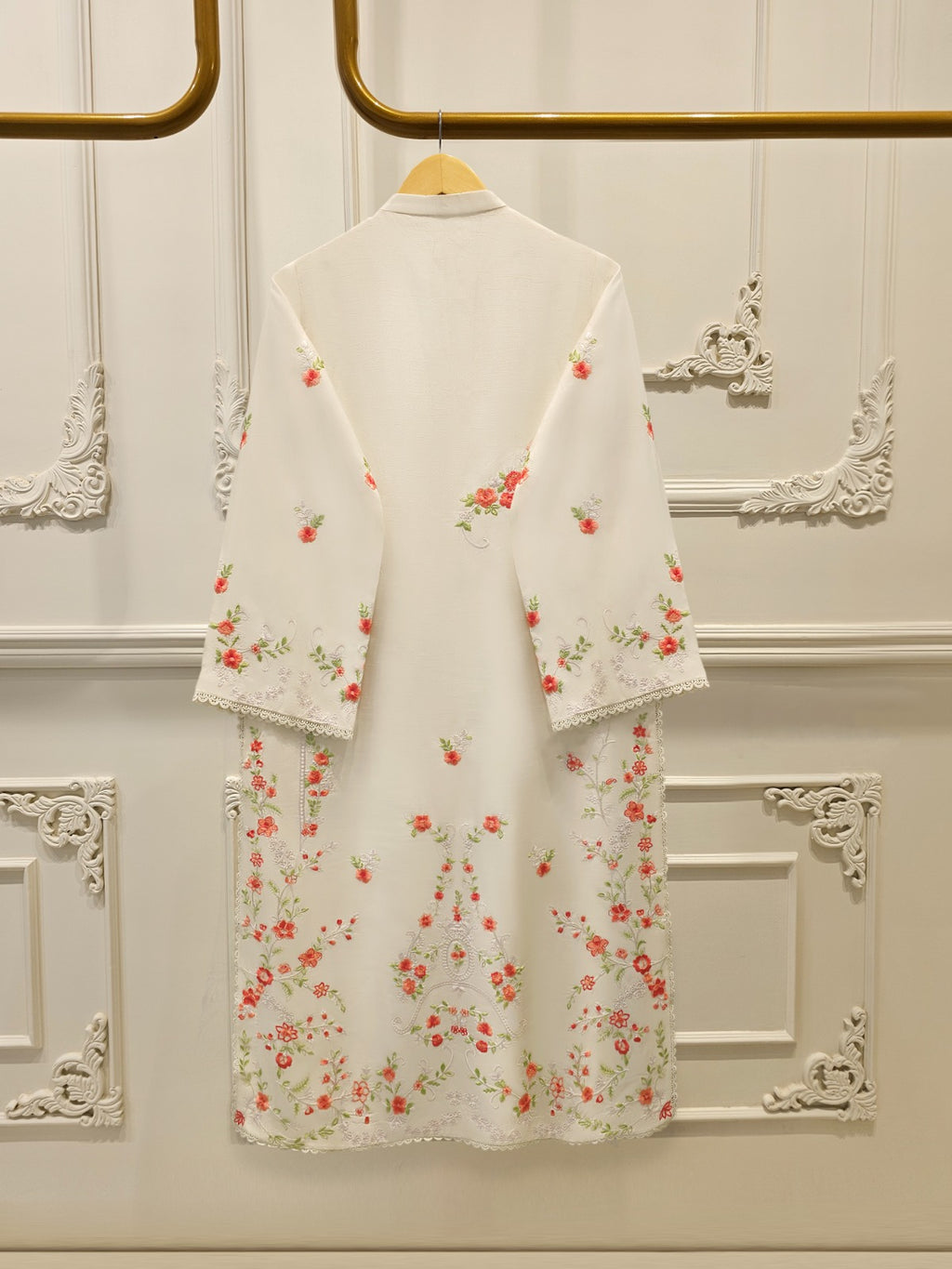 2 Piece- Pure  Korean Silk Embroidered Suit S115413