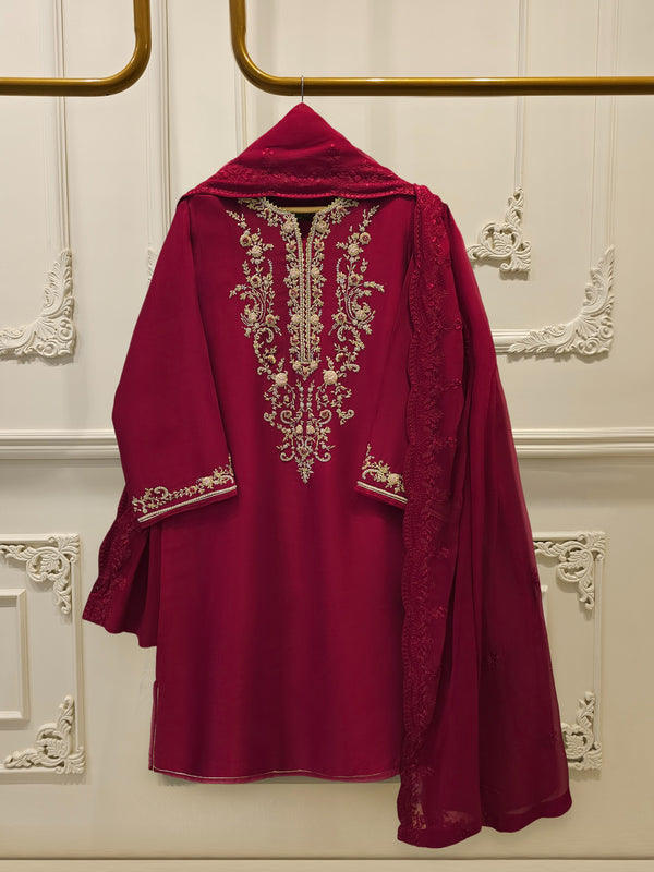 3 Piece- Pure  Sheesha Silk Embroidered Suit S115422