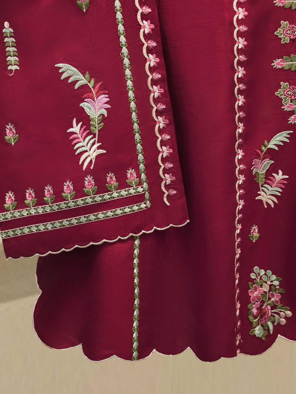 3 Piece- Pure Korean Silk Embroidered Suit S115414