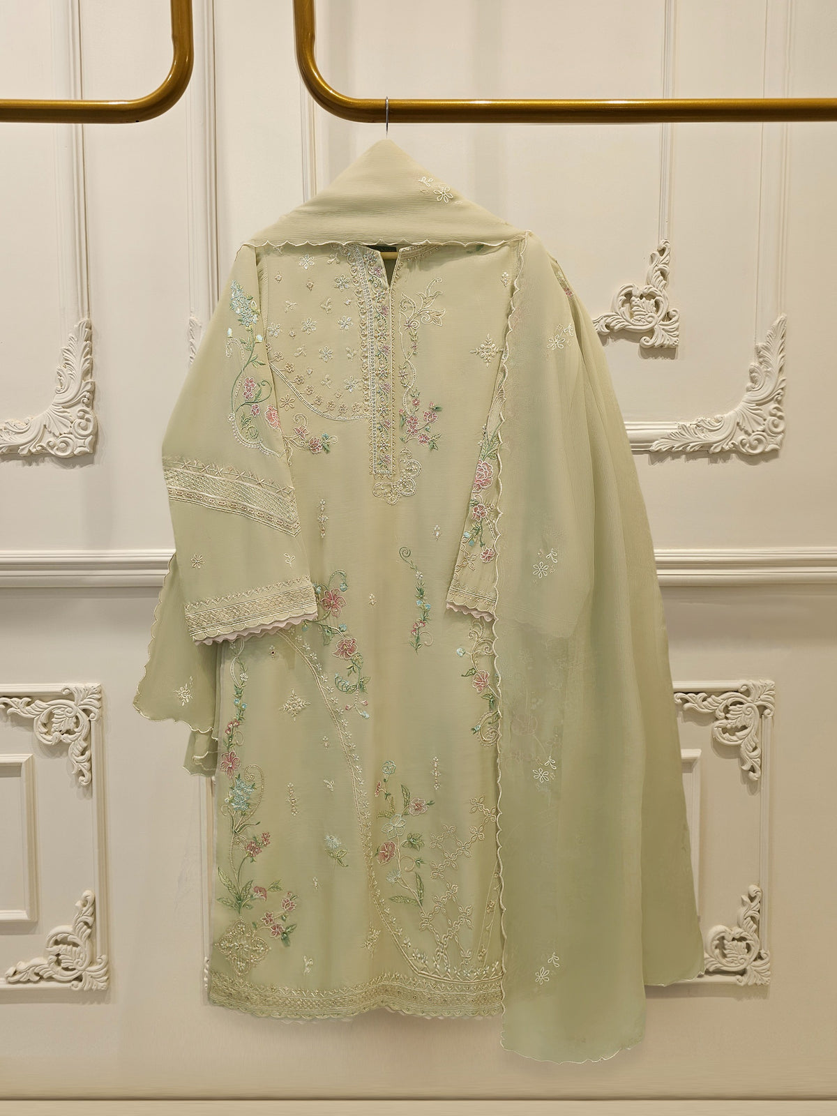 3 Piece - Pure Khaddi Silk Embroidered  Suit S115427 Main image