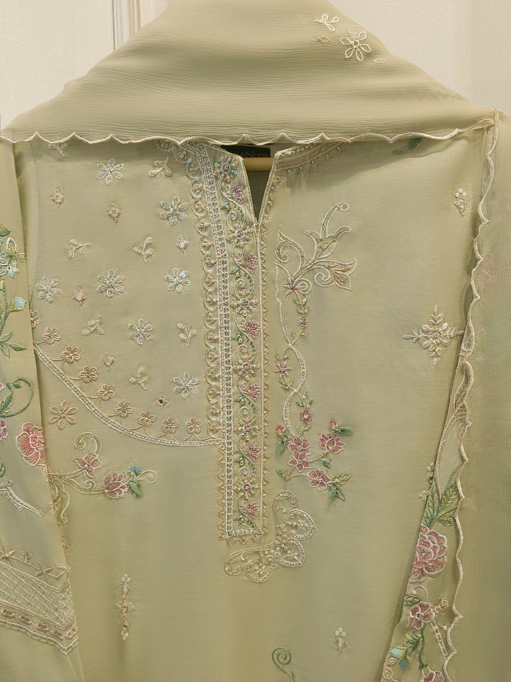 3 Piece - Pure Khaddi Silk Embroidered  Suit S115427