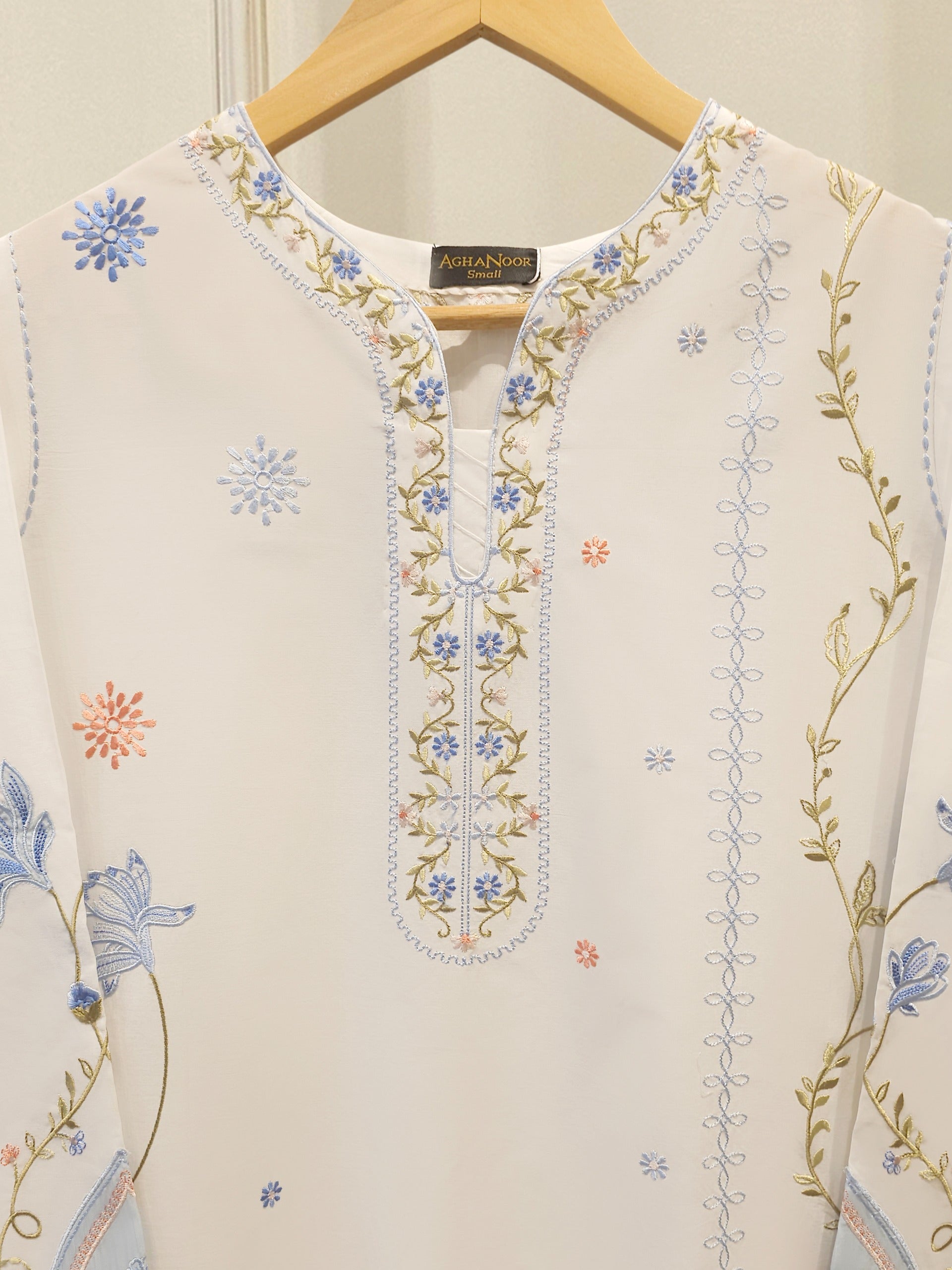 2 Piece - Embroidered Cambric Suit S115382 Secondary image