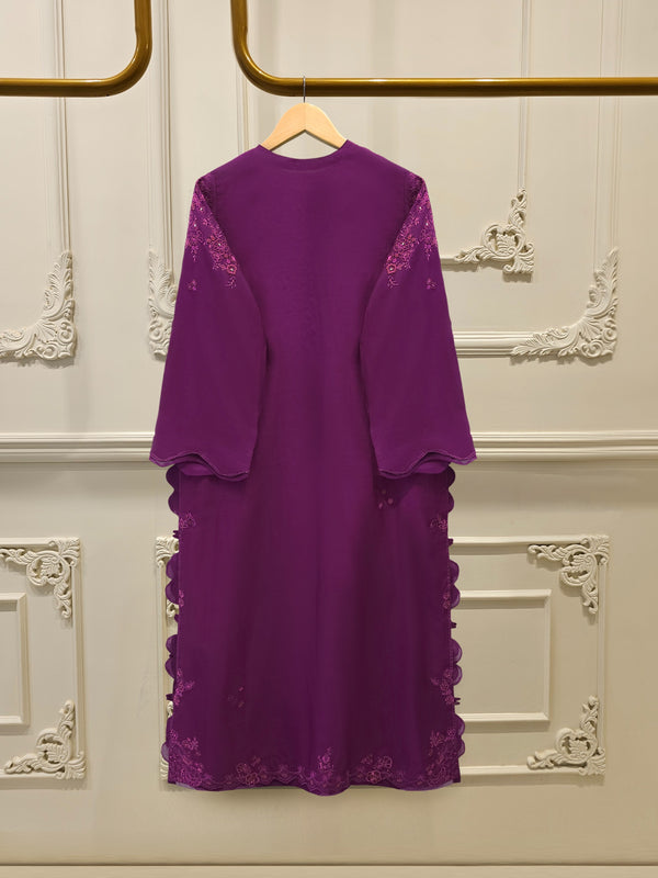 3 Piece - Pure Khaddi Silk Embroidered  Suit S115522