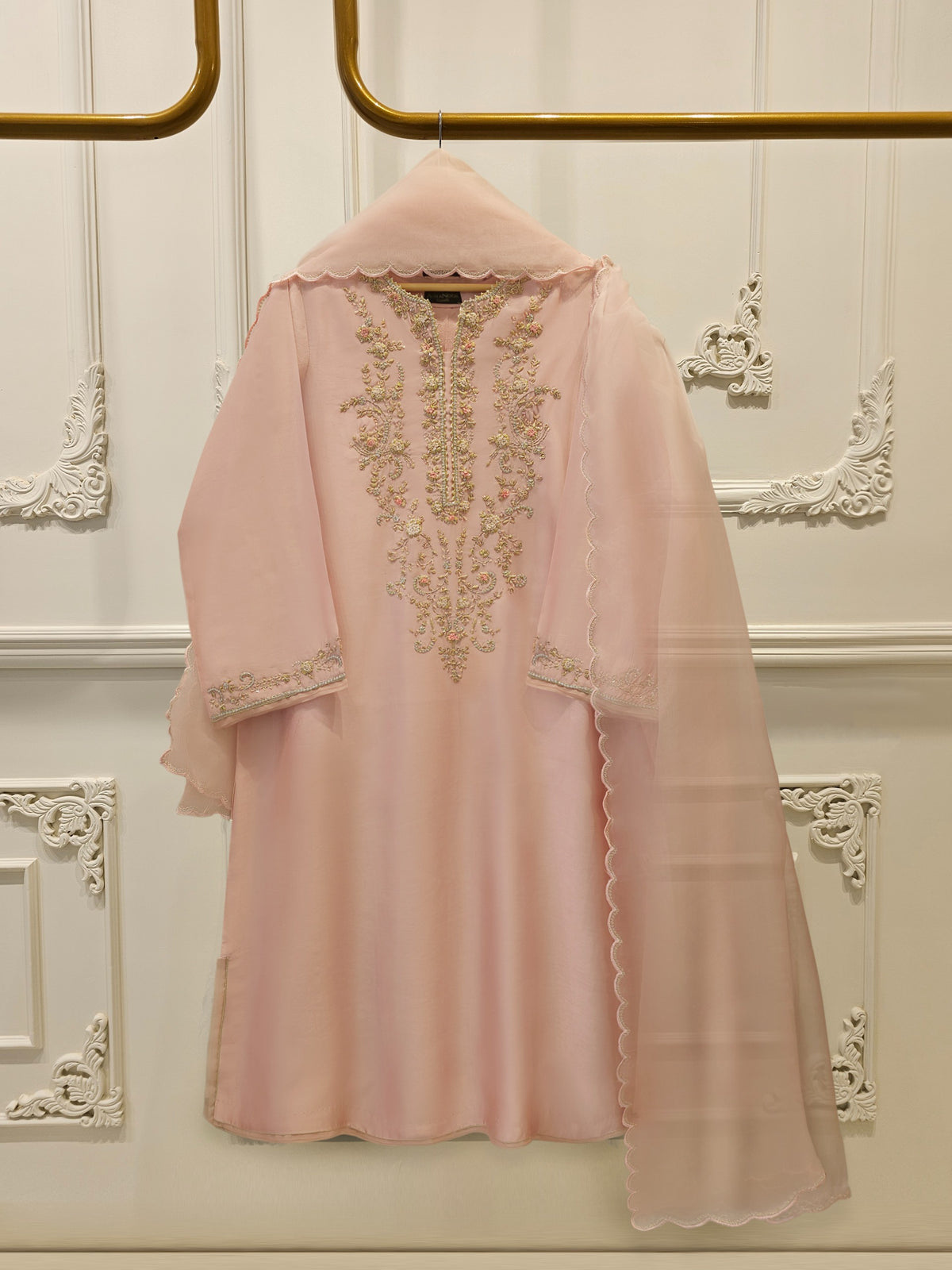 3 Piece- Pure  Sheesha Silk Embroidered Suit S115425 Main image