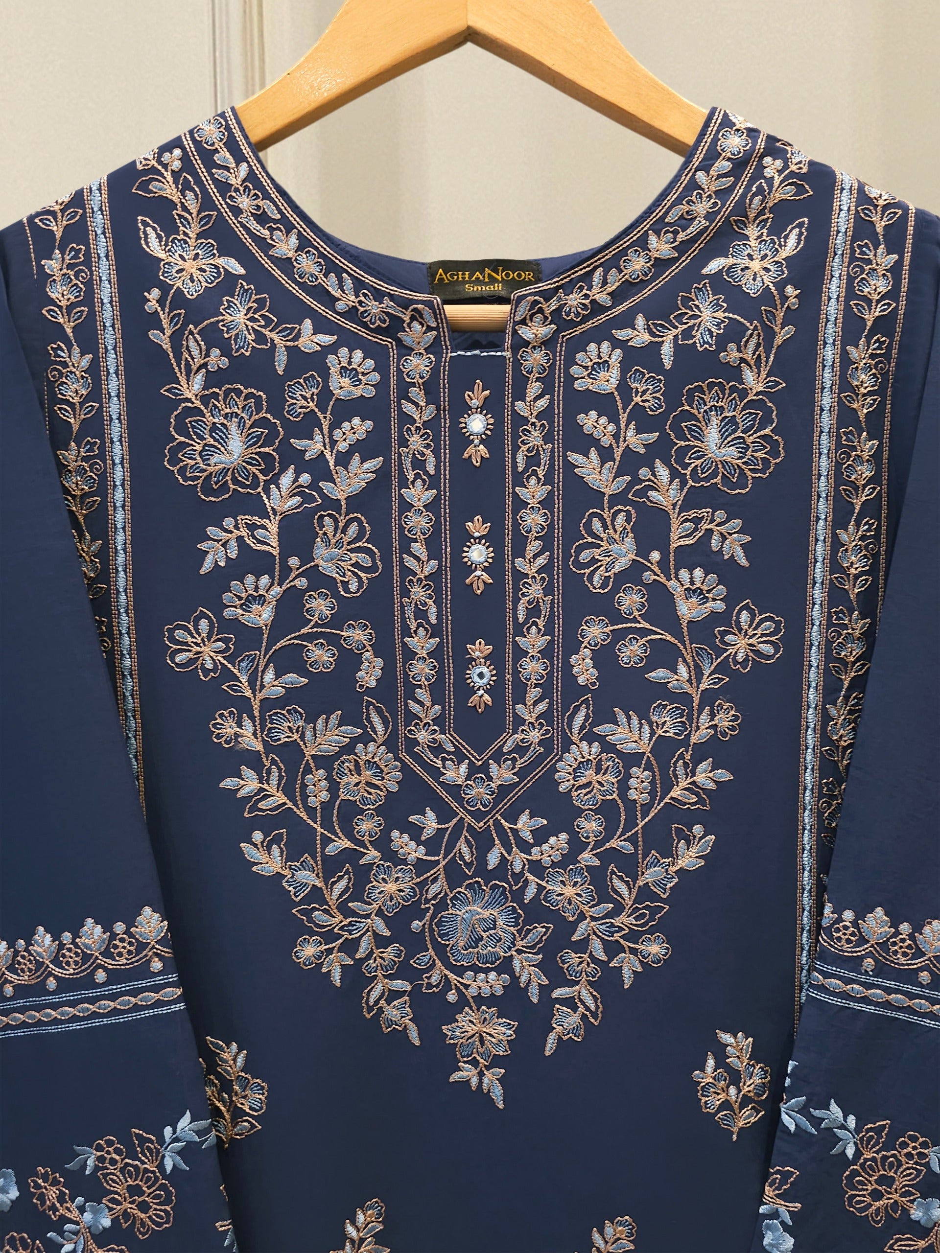 2 Piece - Embroidered Cambric Suit S115428 Secondary image