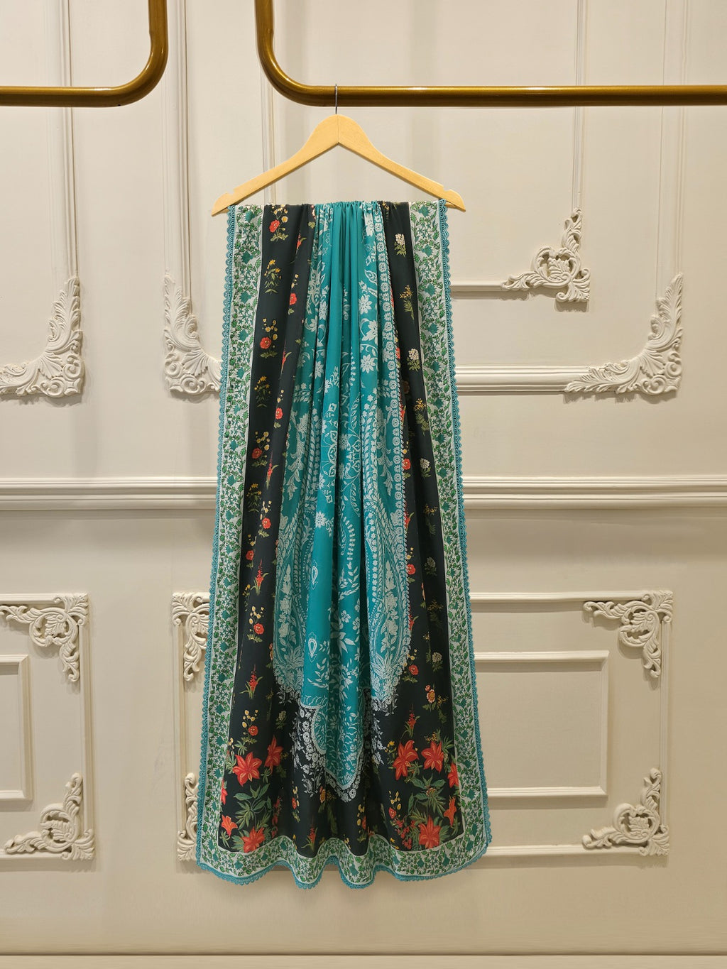 2 Piece - Embroidered Cambric Suit S115557