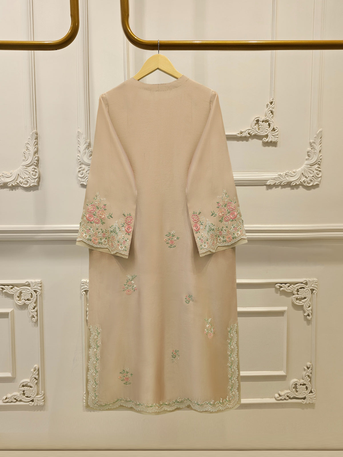 2 Piece- Pure Sheesha Silk Embroidered Suit S115563