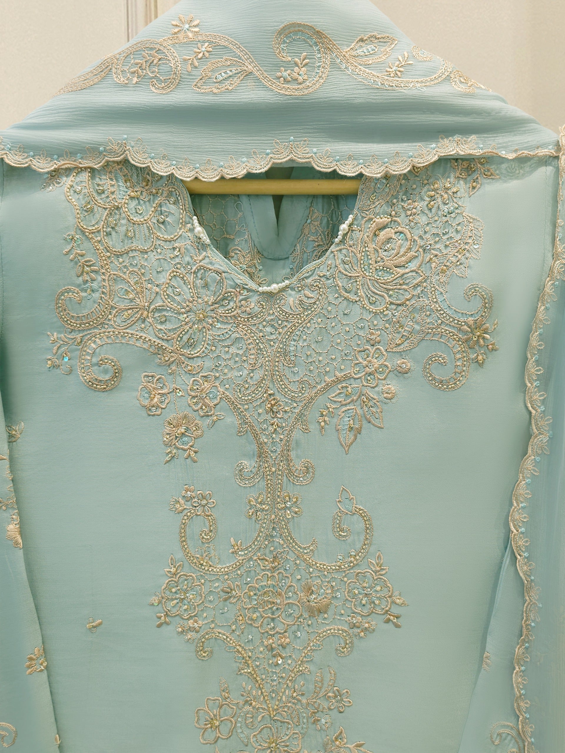 3 Piece - Pure Khaddi Silk Embroidered  Suit S115571 Secondary image