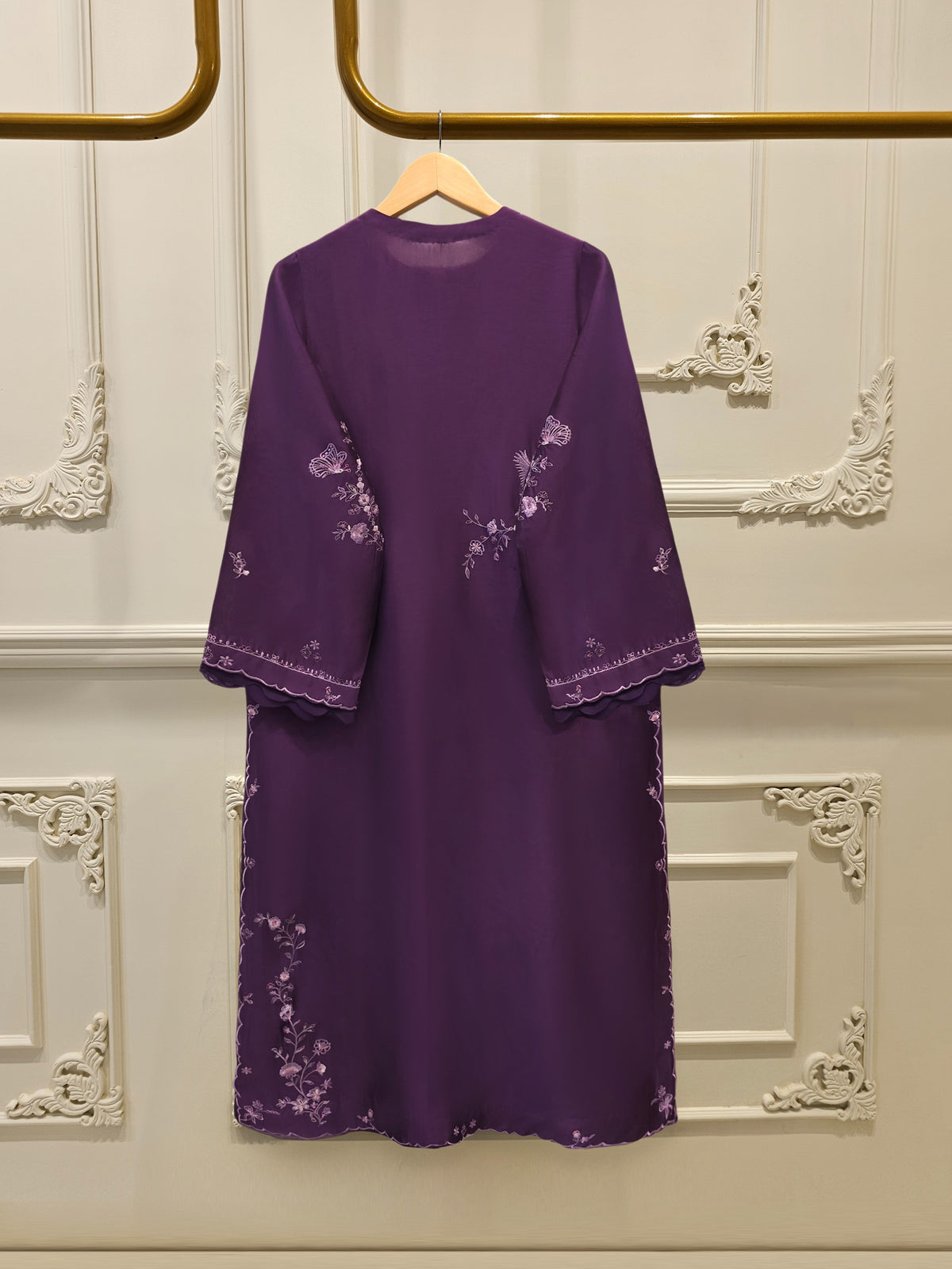 2 Piece- Pure Sheesha Silk Embroidered Suit S115575