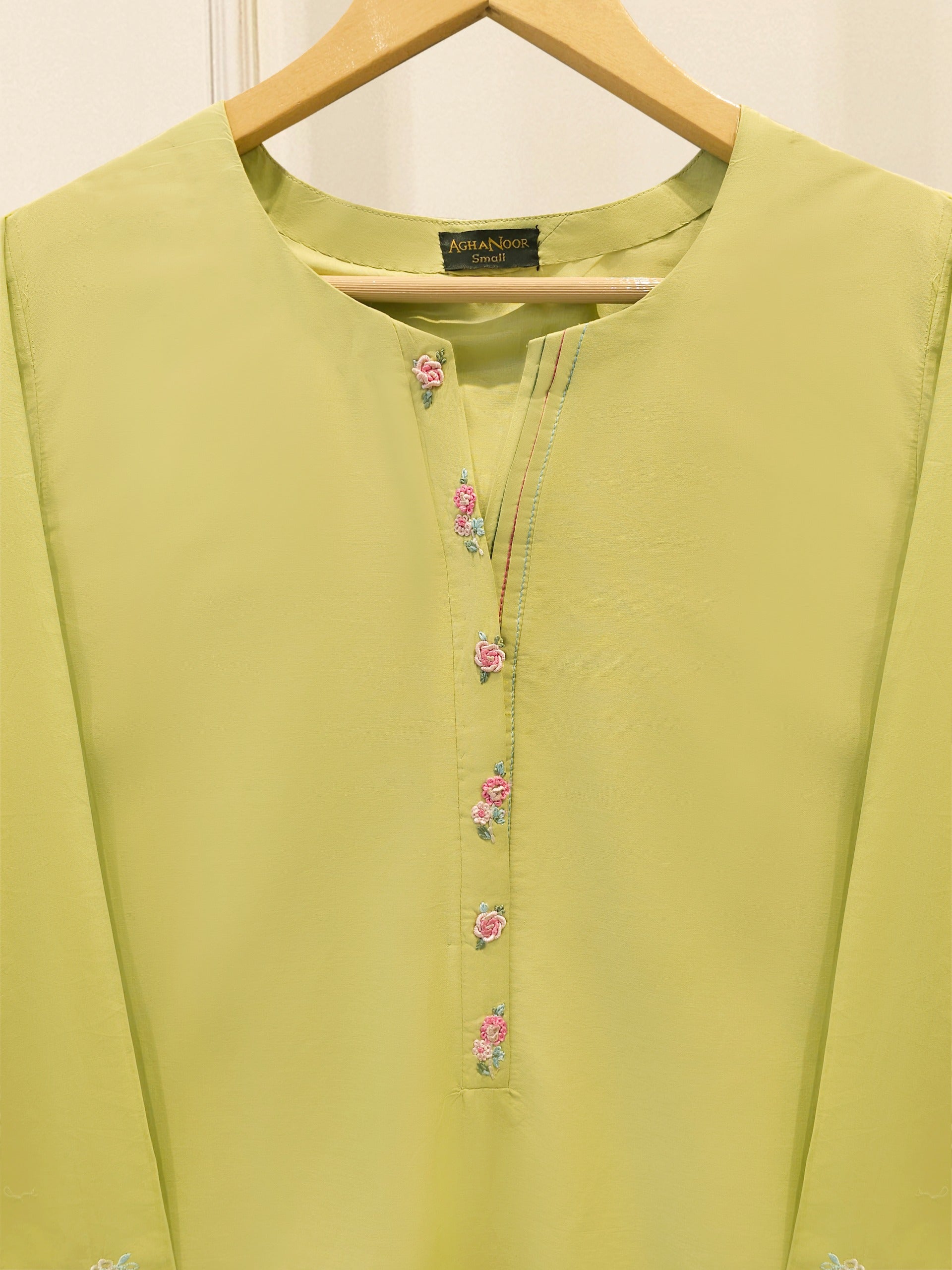 2 Piece - Embroidered Cambric Suit S115662 Secondary image