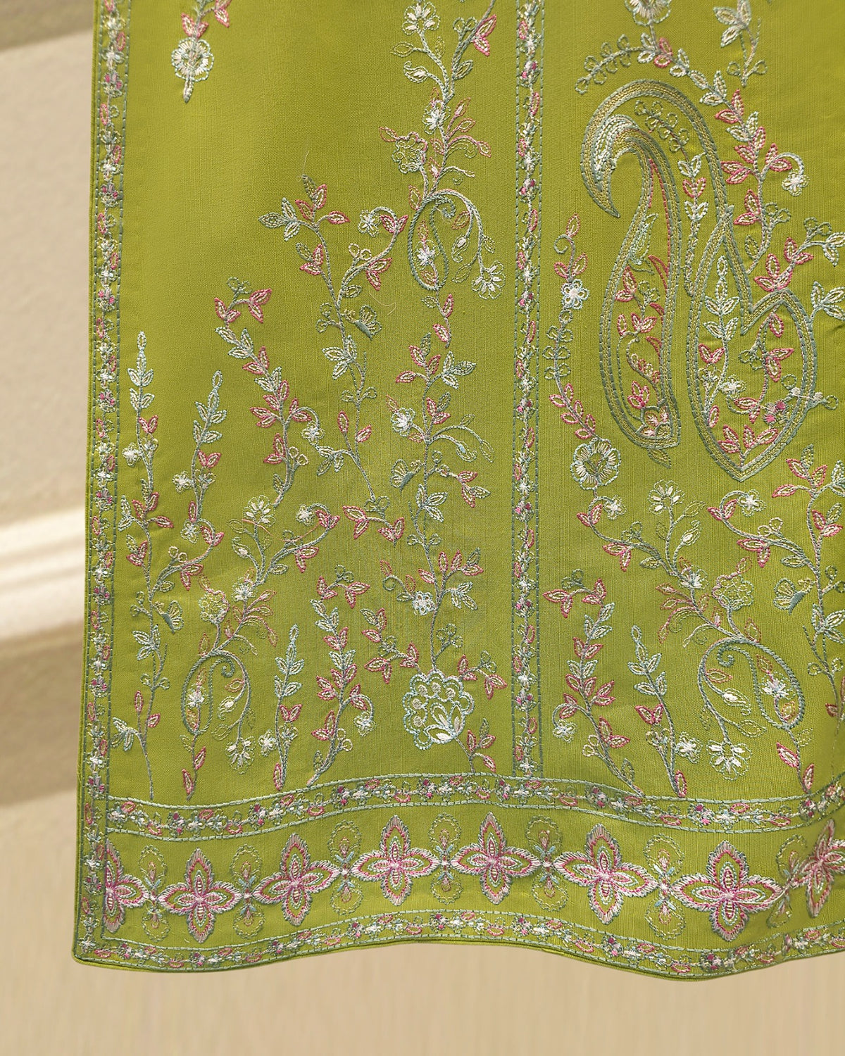 2 Piece - Embroidered Khaddar Suit S115755