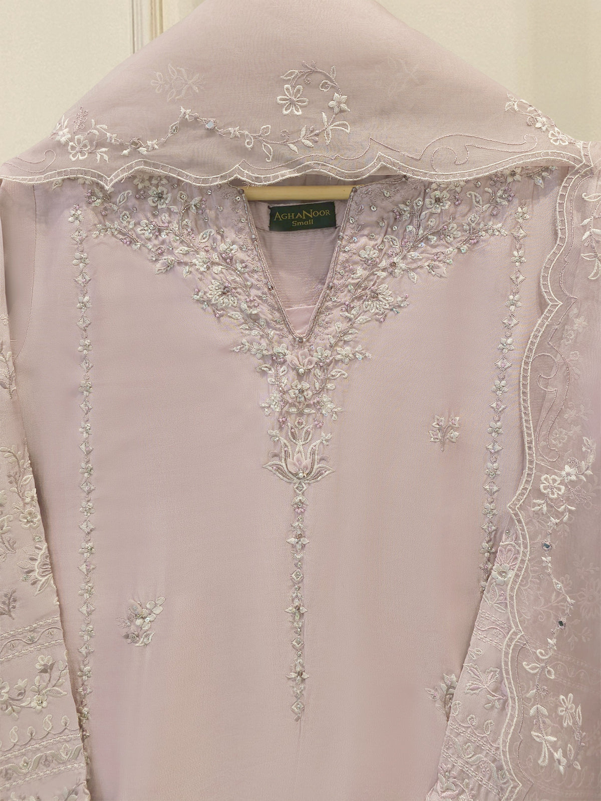 3 Piece- Pure  Sheesha Silk Embroidered Suit S115624