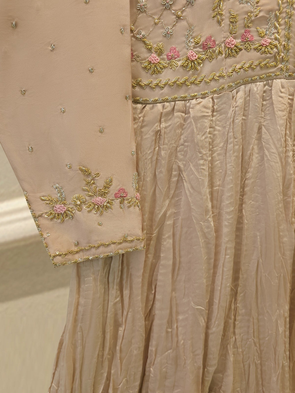 2 Piece- Pure Sheesha Silk Embroidered Suit S115560