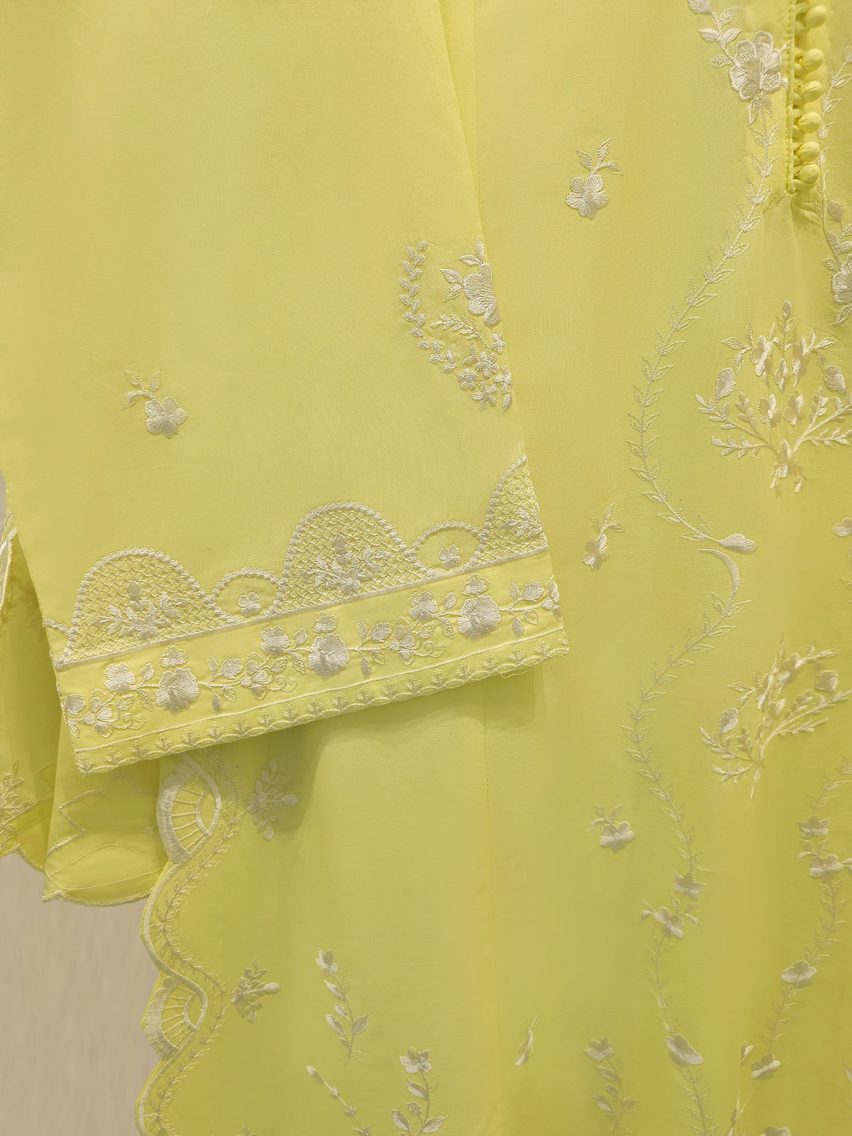 3 Piece - Embroidered Cambric Suit S114756