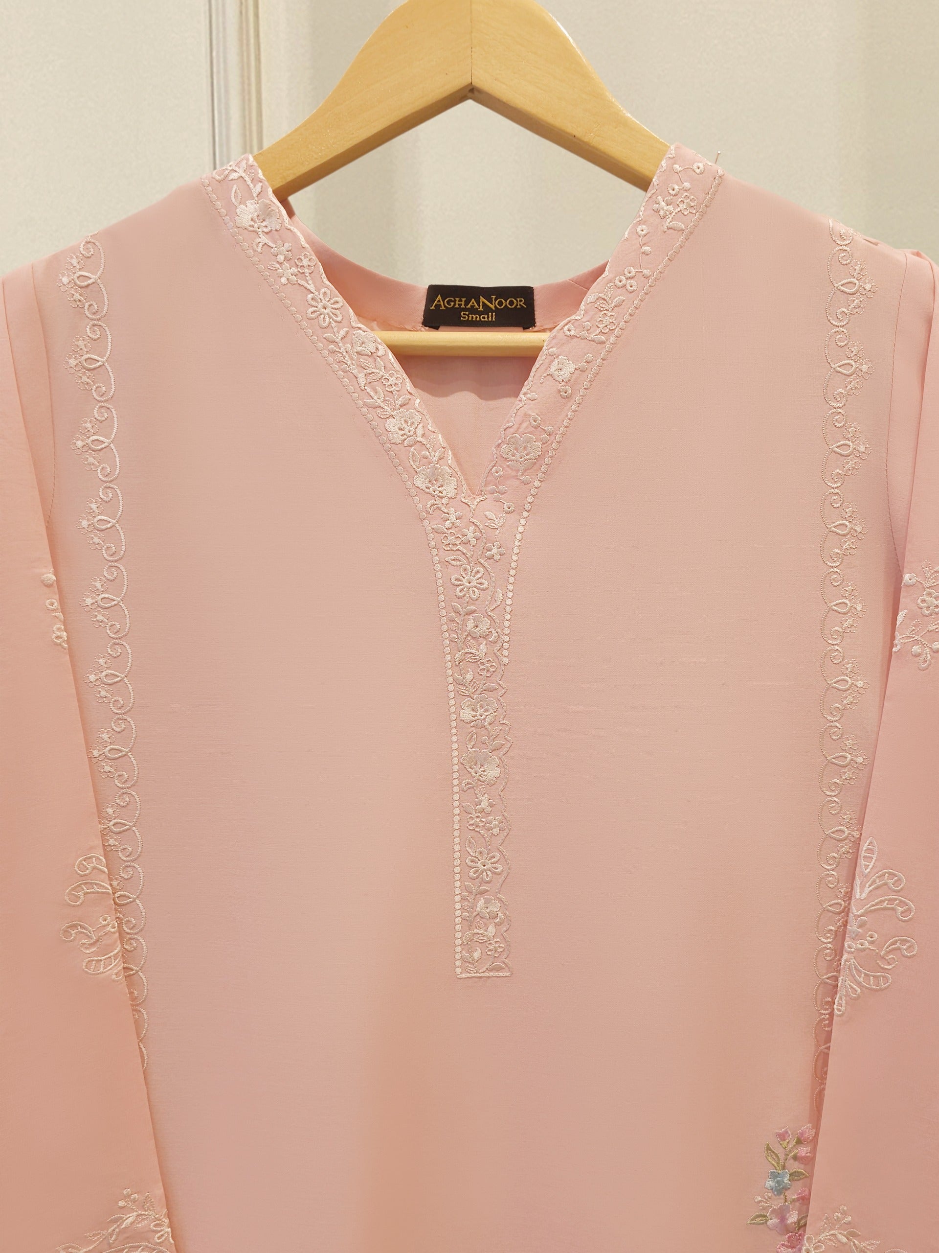 2 Piece - Embroidered Cambric Suit S115304 Secondary image