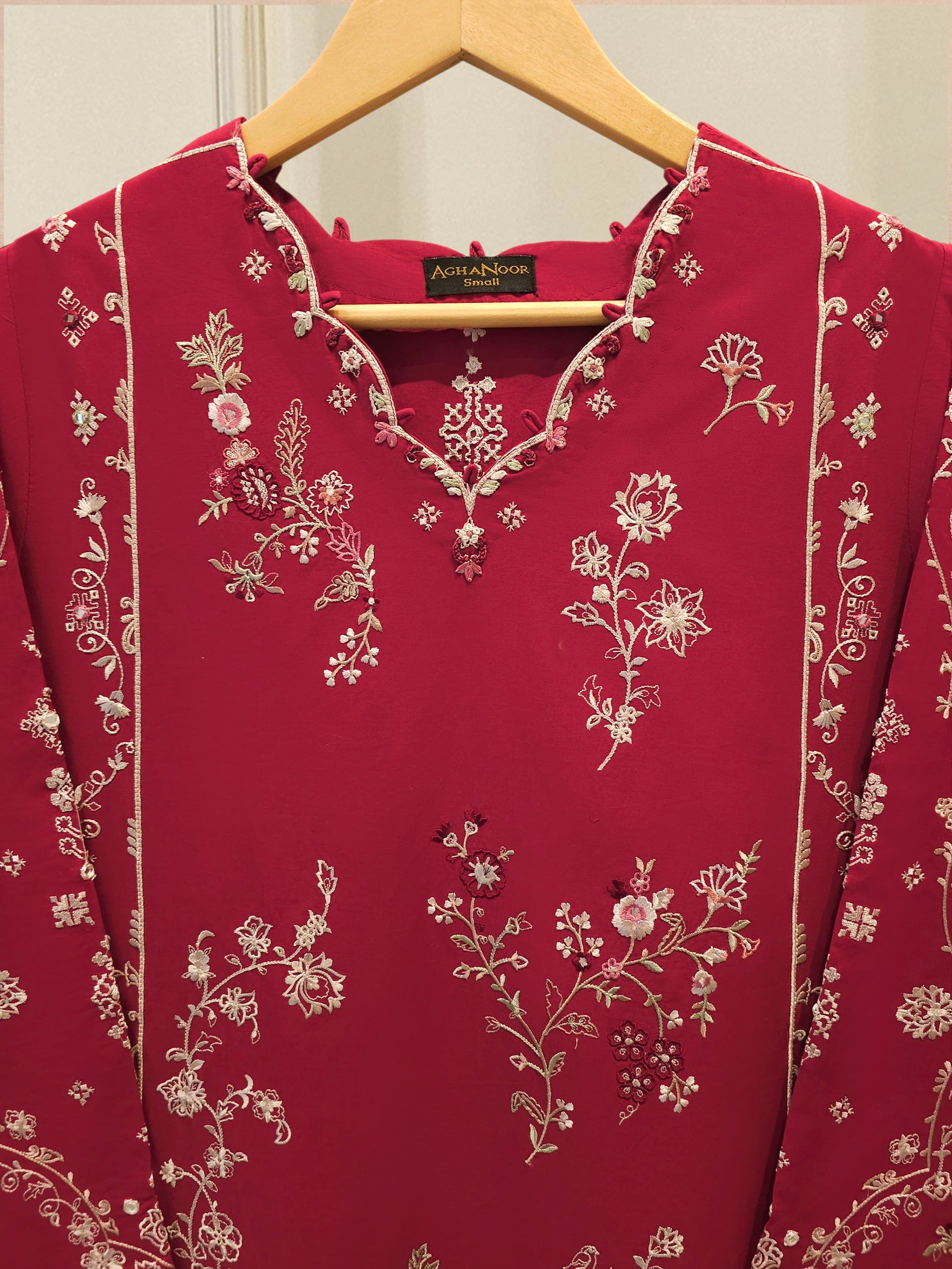 2 Piece - Embroidered Cambric Suit S115329 Secondary image