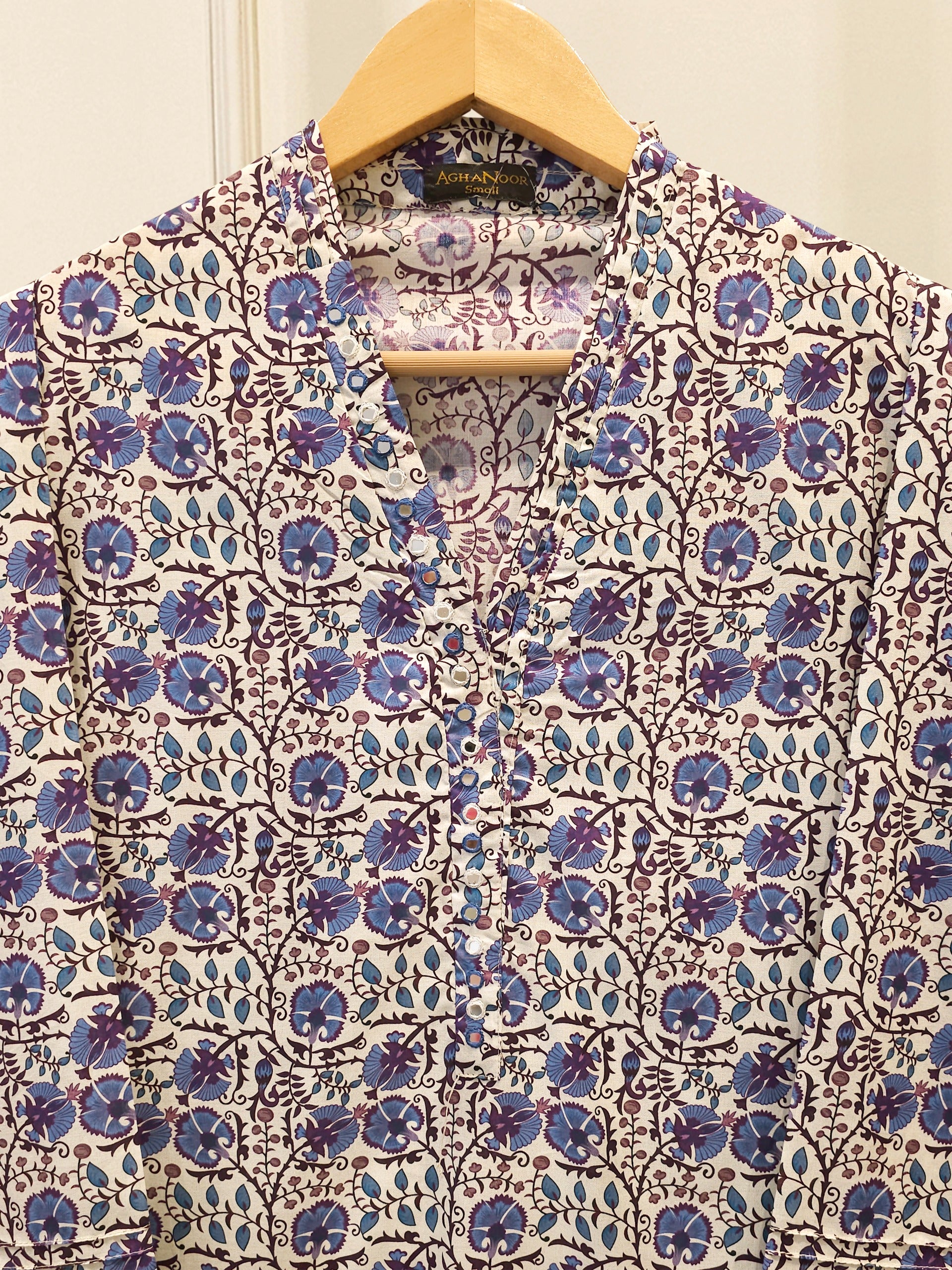 2 Piece Digital Printed Embroidered Lawn Suit S115647 Secondary image