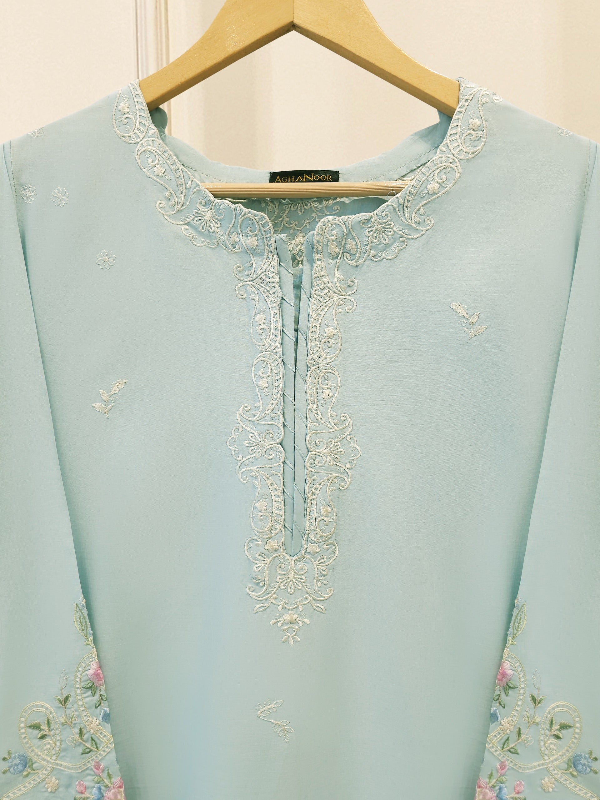 2 Piece - Embroidered Cambric Suit S115526 Secondary image
