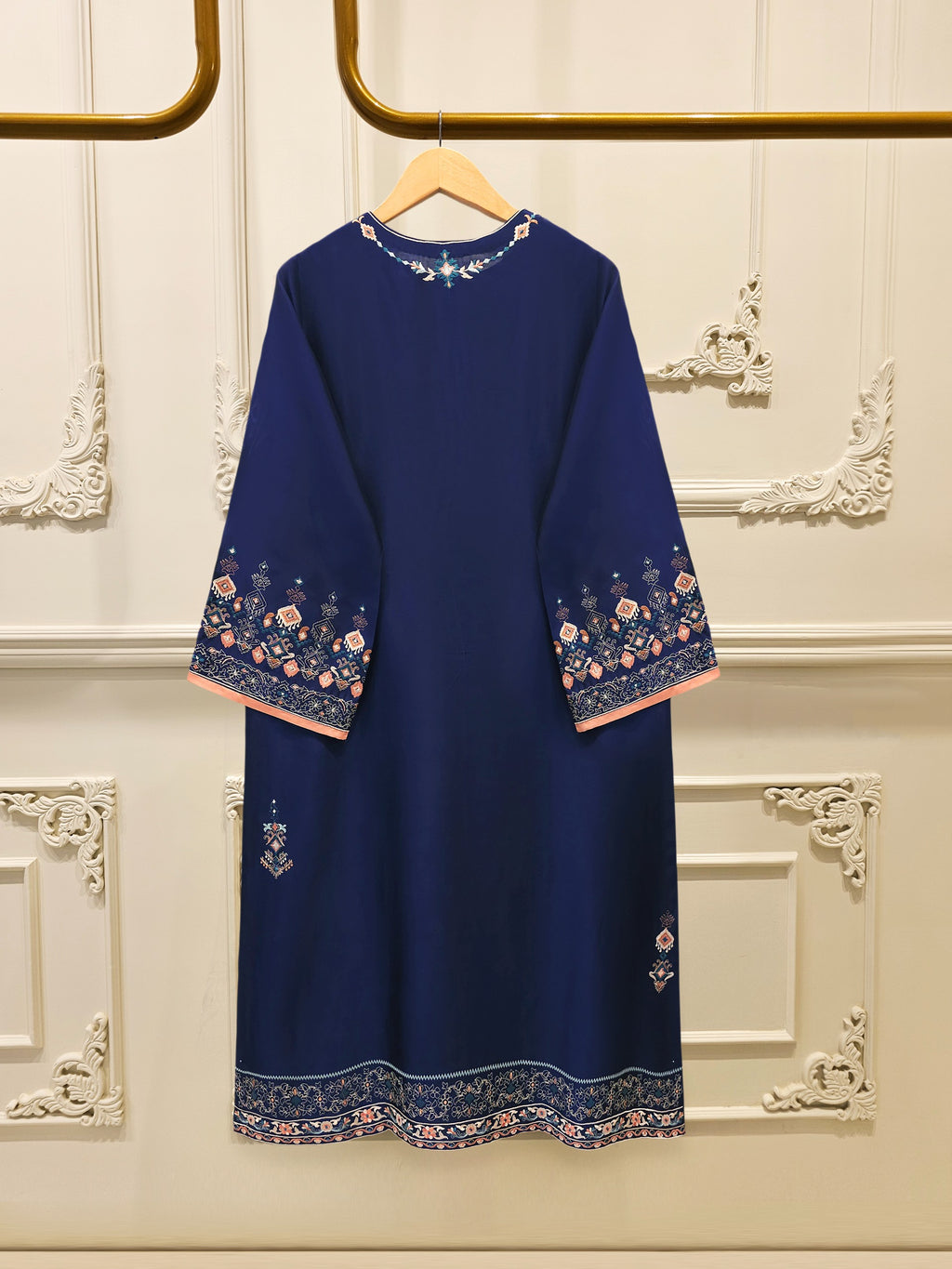 2 Piece- Pure Sheesha Silk Embroidered Suit S115687
